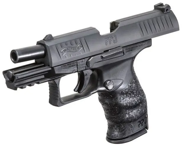 walther-ppq-m2-pistola-6mm-con-blow-back-gas.webp