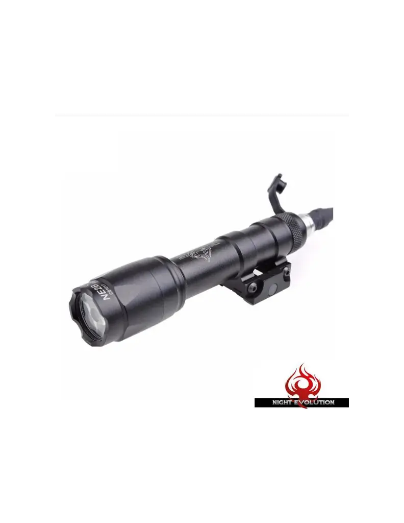 linterna-night-evolution-m600c- (2).webp