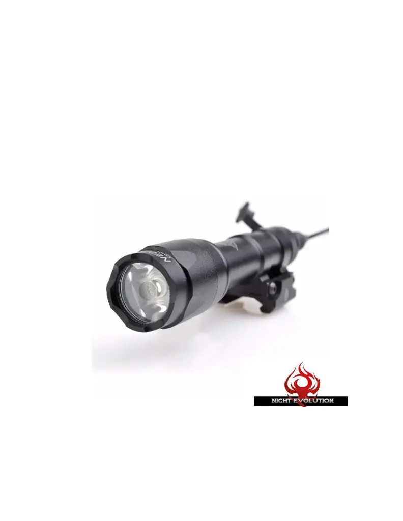linterna-night-evolution-m600c- (1).webp