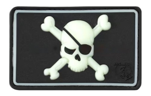 PIRATE SKULL RUBBER PATCH