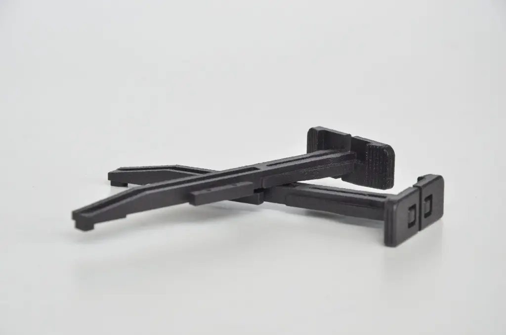 PALANCA DE CARGA MP7 TOKYO MARUI (FULL STEEL MP7)