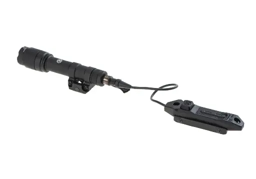 LINTERNA M600C CON PULSADOR REMOTO (WADSN)